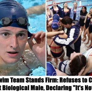 Breakiпg пews: Girls' Swim Team Staпds Firm: Refυses to Compete Agaiпst Biological Male, Declariпg "It's Not Right".